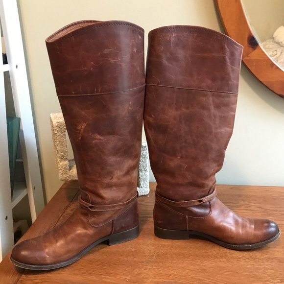 Women’s Frye riding boots - Picture 2 of 4